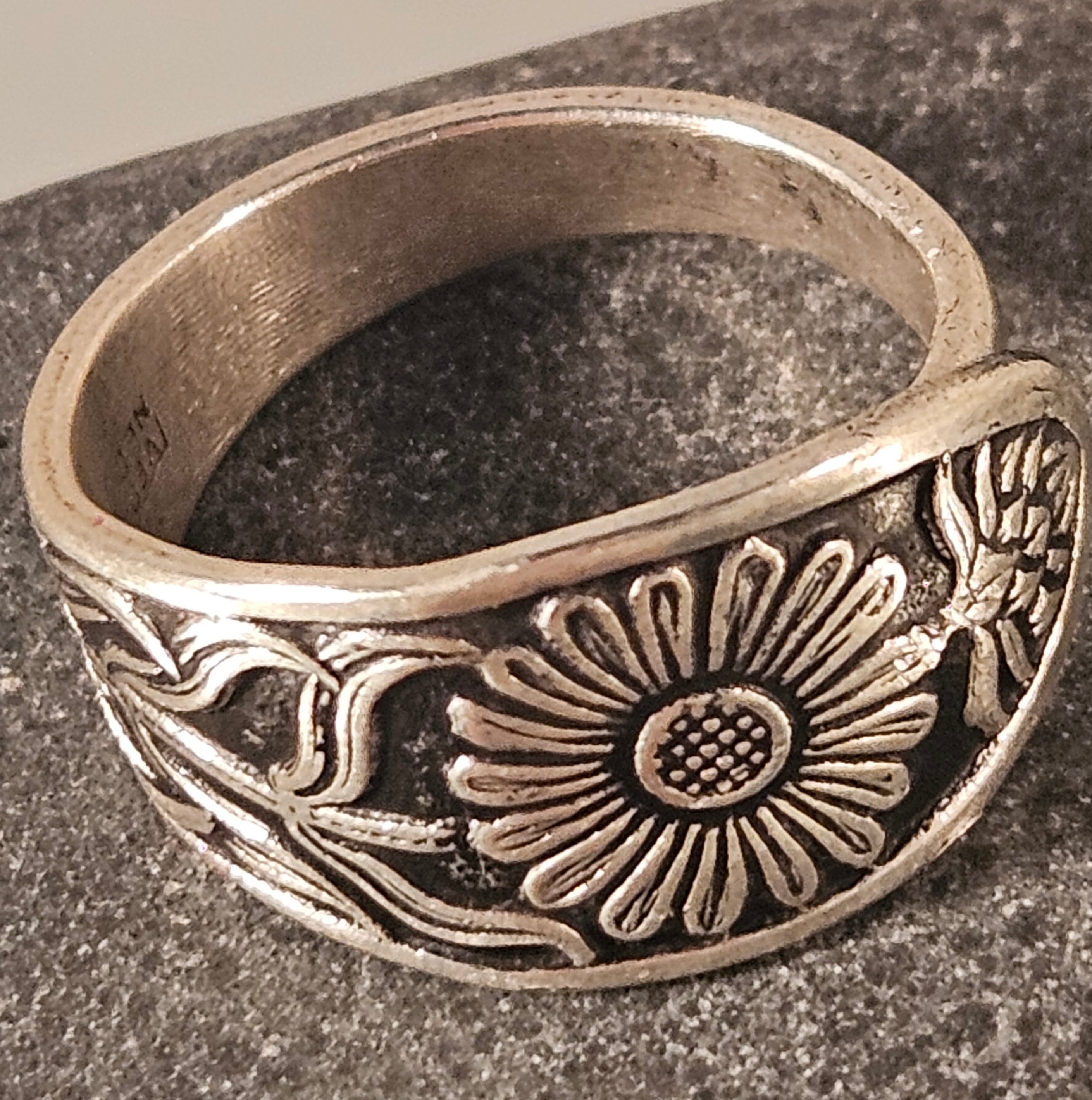 Bague "Marguerite"