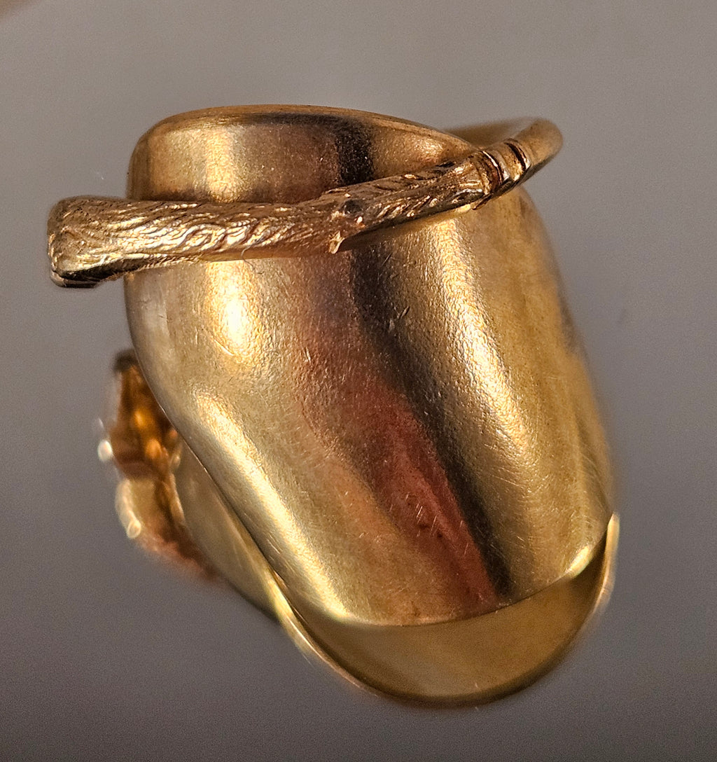 Bague élégante