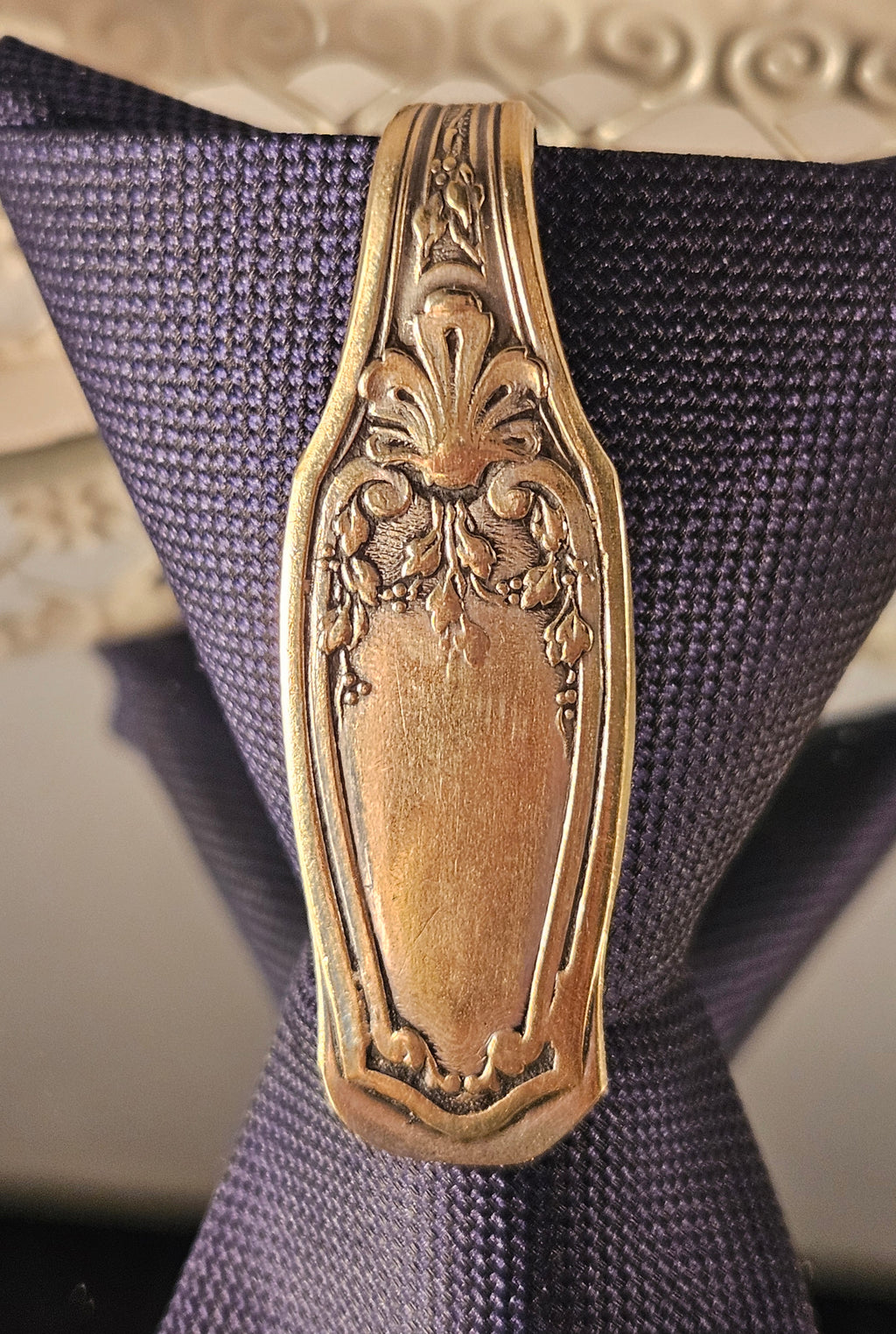 Bijou de cravate en argent