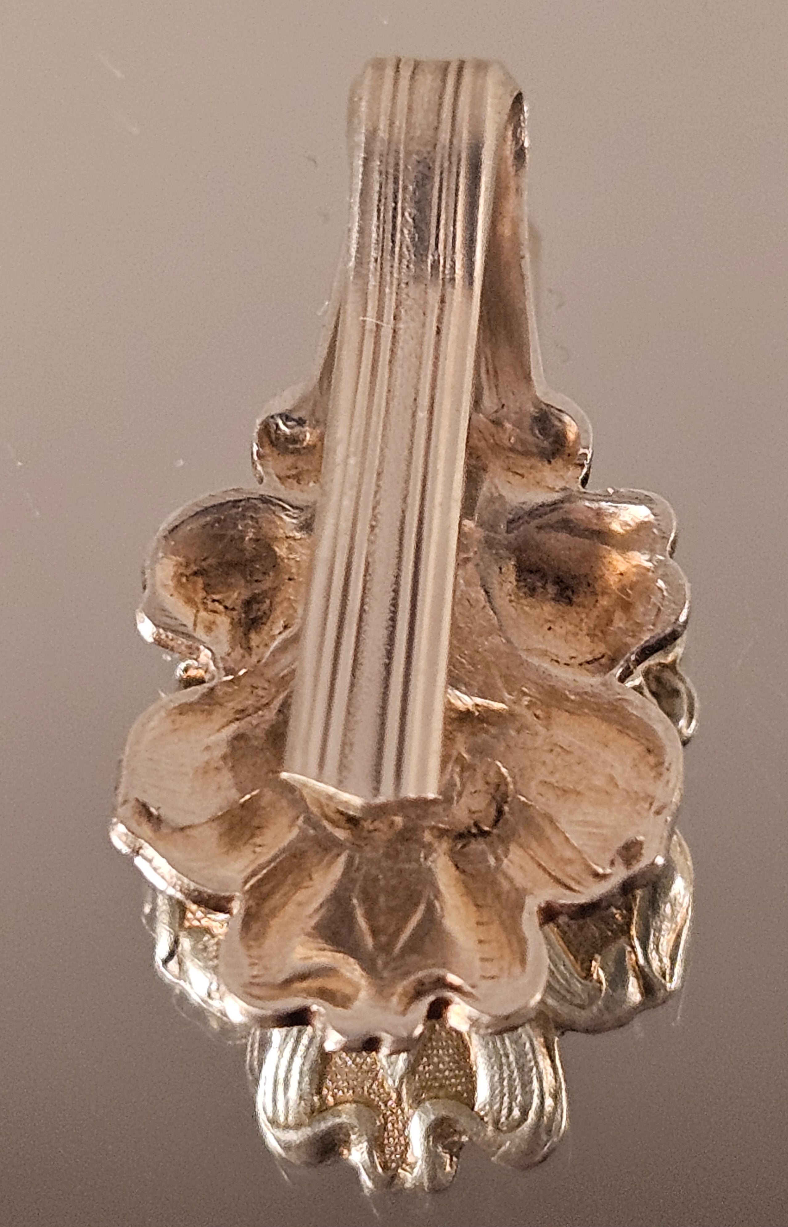 Bijou de cravate