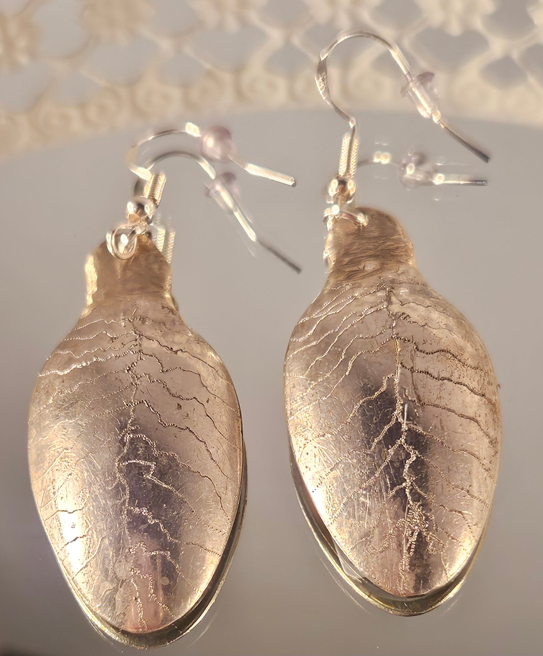 Boucles d'oreilles "petites feuilles" argentées