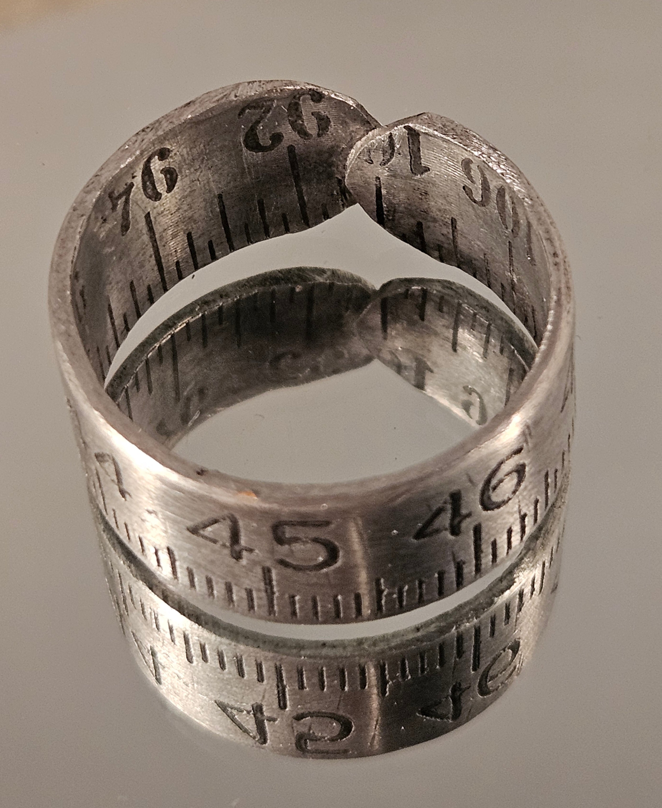 Bague "mètre" en aluminium